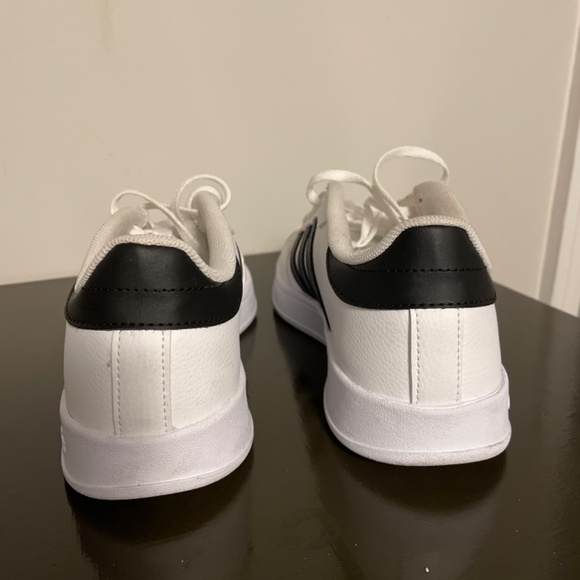 Adidas casual sneakers - Picture 4 of 4